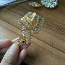 義烏市綺妮飾品廠 專業打造時尚首飾與電子產品